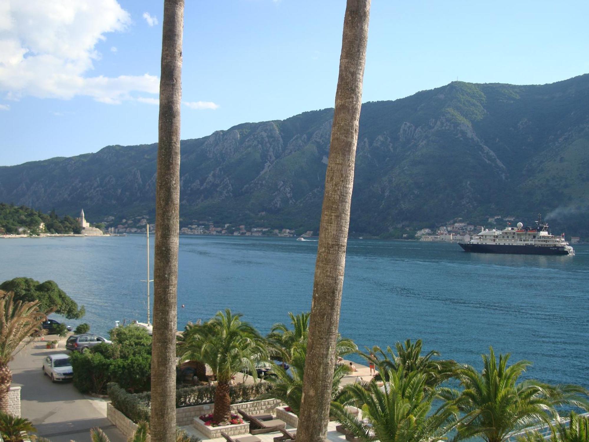 Villa Perla Del Mare Kotor Room photo